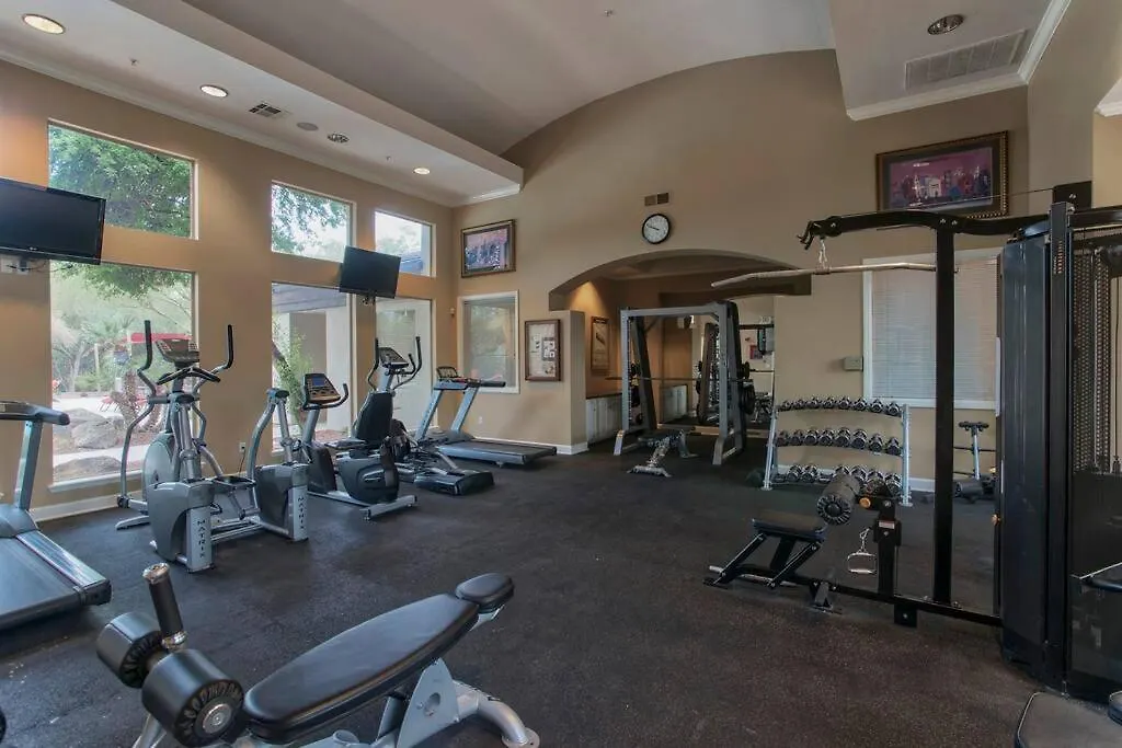 Modern 2-Br Condo North Scottsdale Apartamento